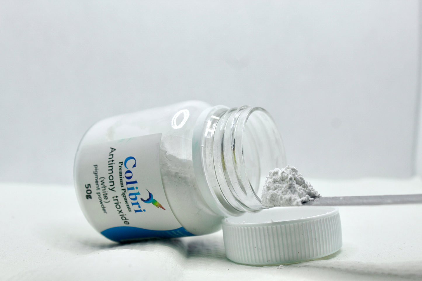 Antimony trioxide